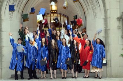 First graduating class of the School for Science and Math