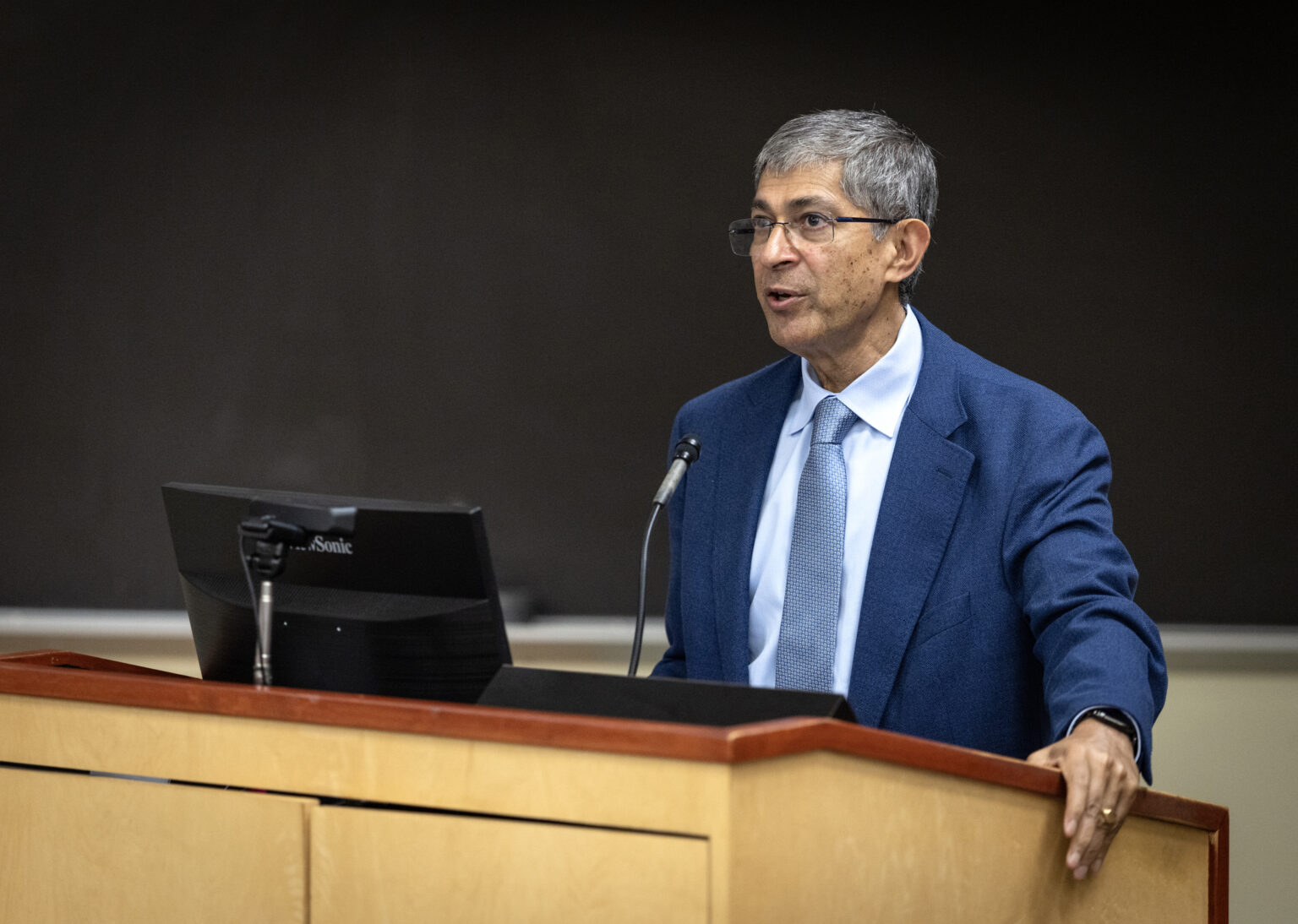 John Kuriyan, PhD, Dean of the School of Medicine Basic Sciences, introduces the 2026 “Simple Beginnings” Lab Coat Ceremony. (photo by Erin O. Smith)