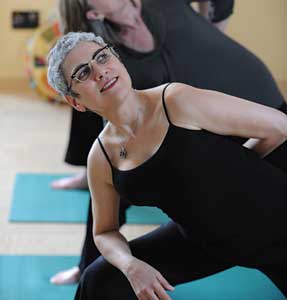 yoga_20110408JH0262